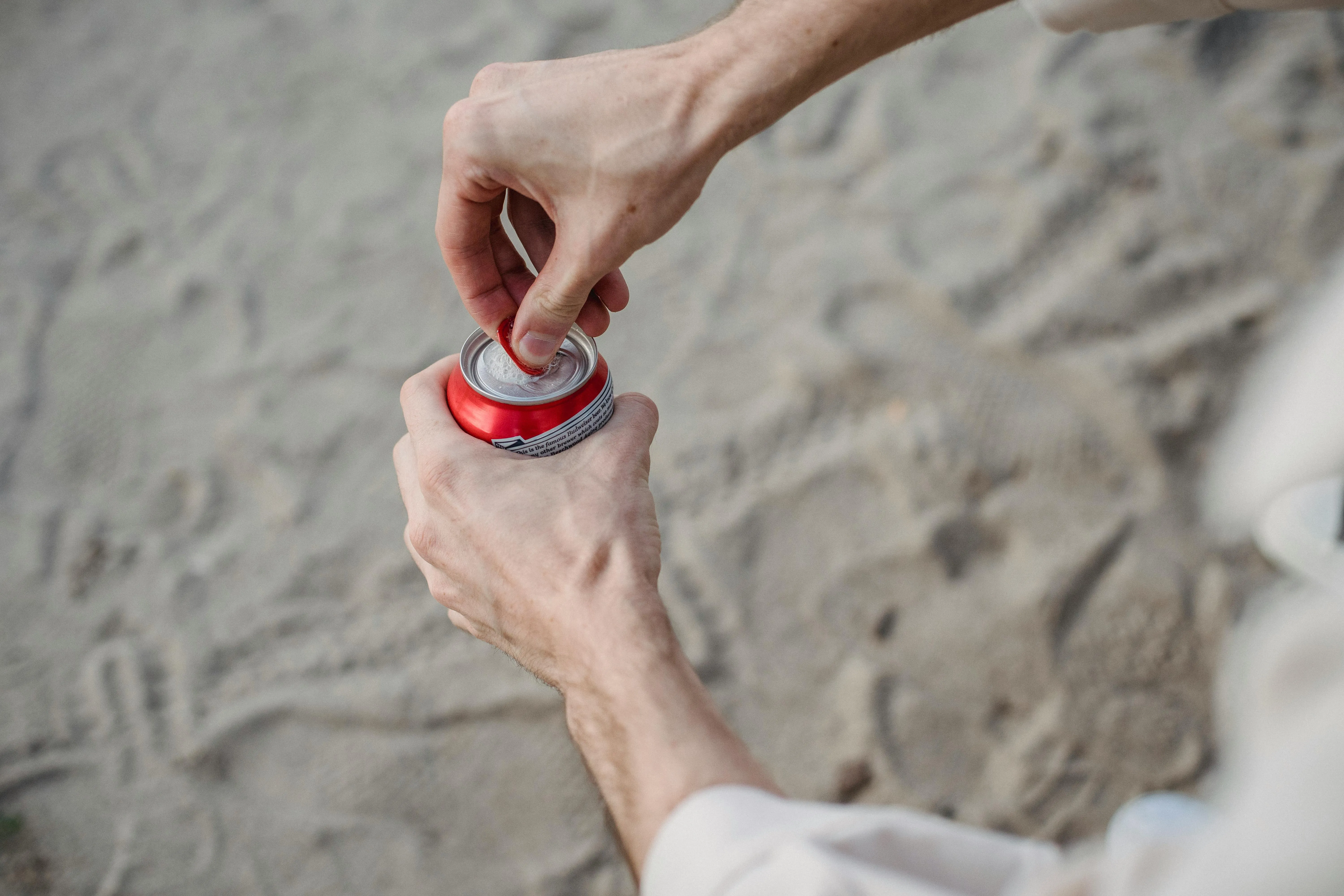 how to open a can without a can opener